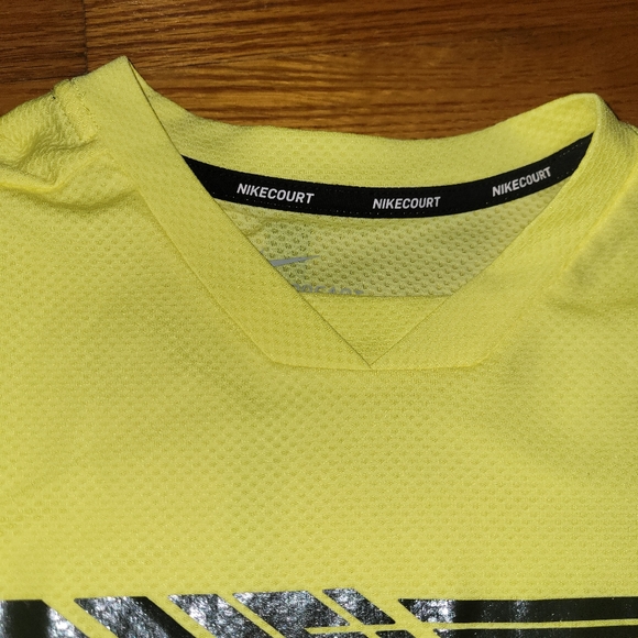 Rafa Nadal Nike Tennis Shirt - Picture 2 of 4